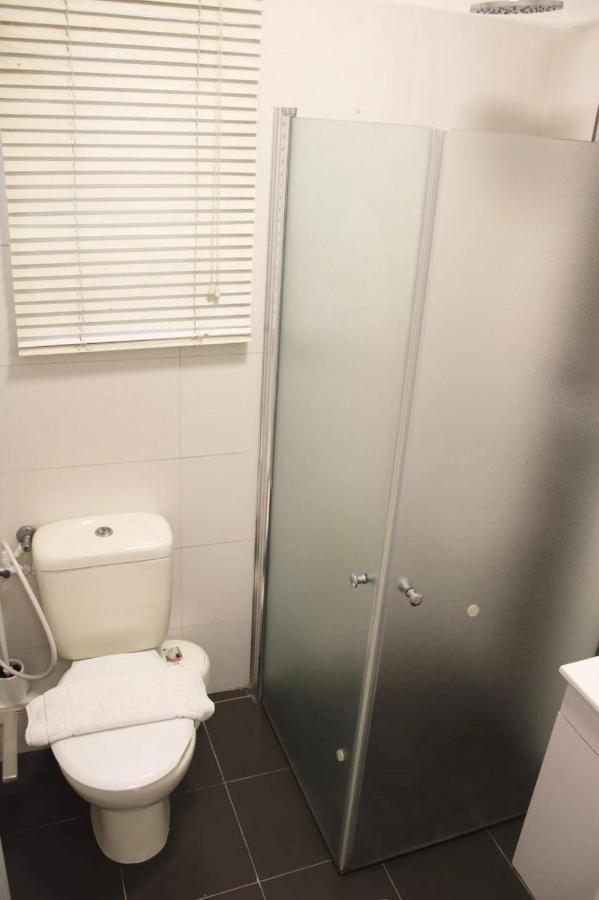 Zimmer Ba'Ir Kefar Sava Ngoại thất bức ảnh